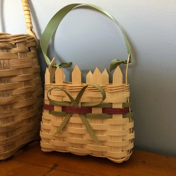 COPY - Vintage Trio Of Hanging Wicker Wall Baskets - Picture 3 of 16